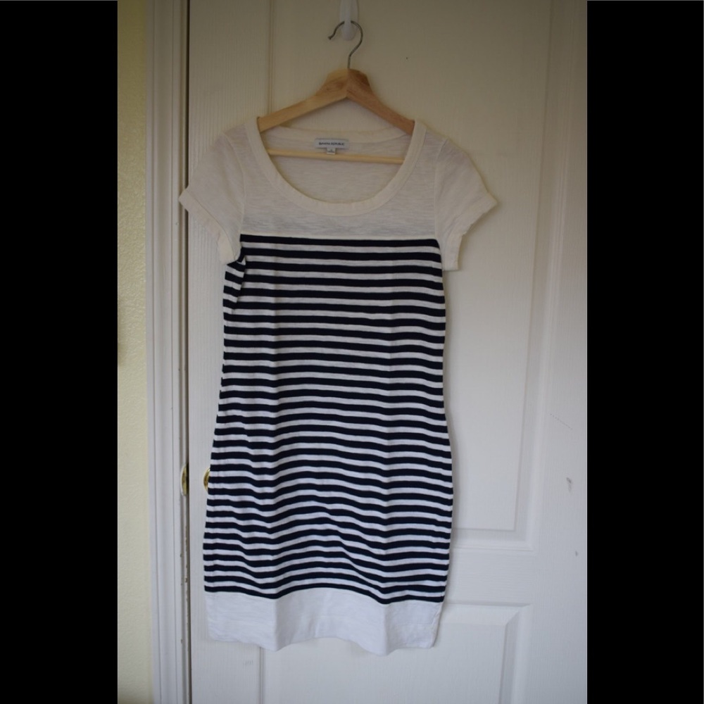 Banana Republic T-shirt Dress